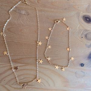 NWT Dainty Gold Star Necklace & Bracelet Set